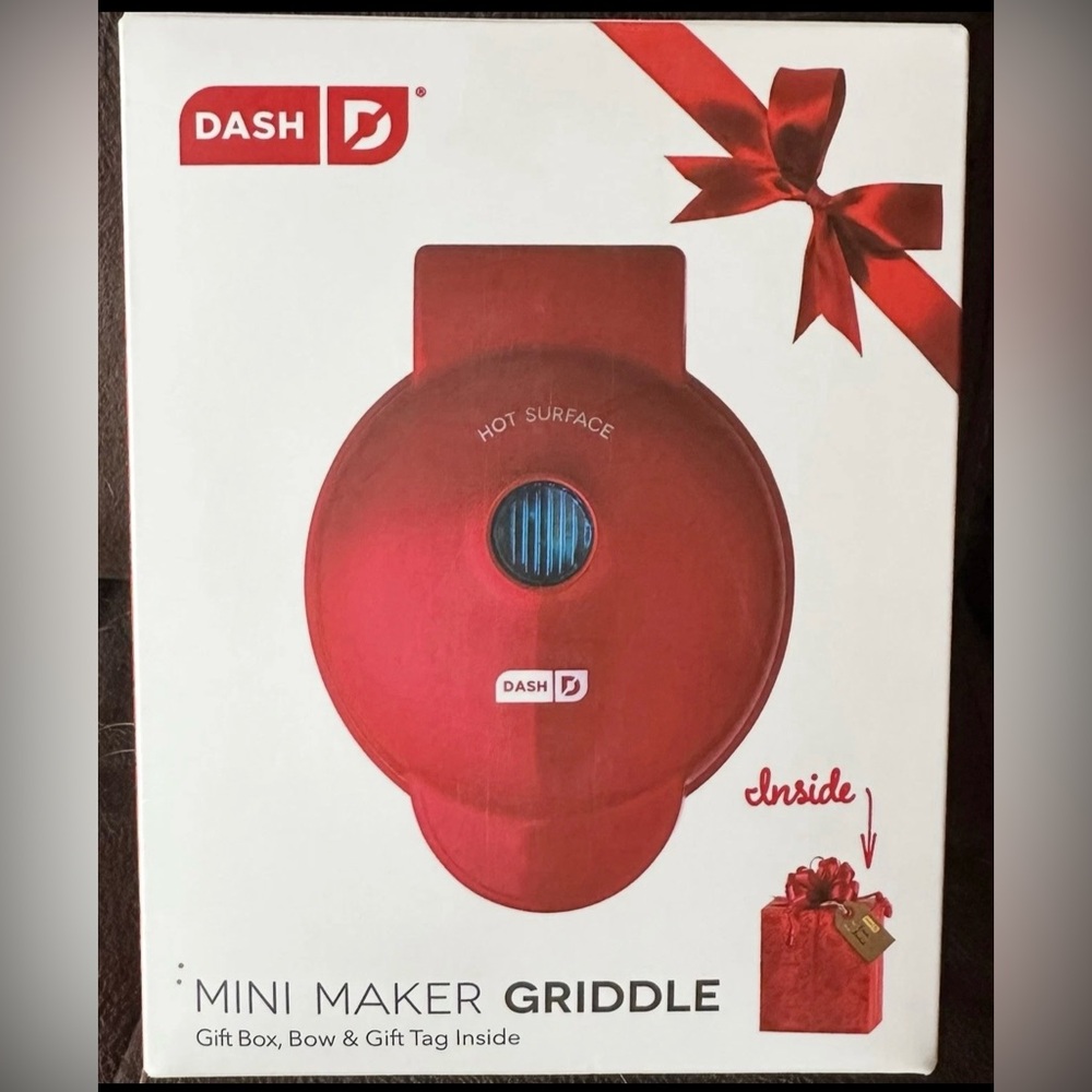 Dash Red Mini Maker Griddle New in Box